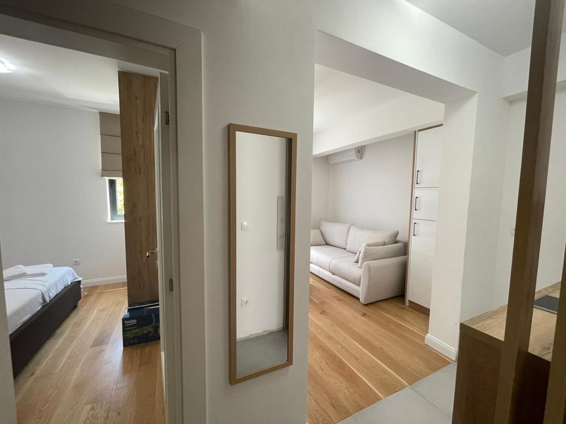 Apartment Visi *